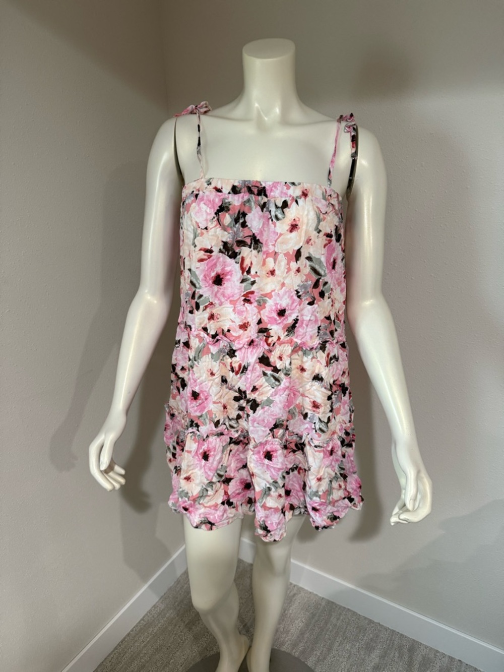 Floral Pink Tie-Shoulder dress